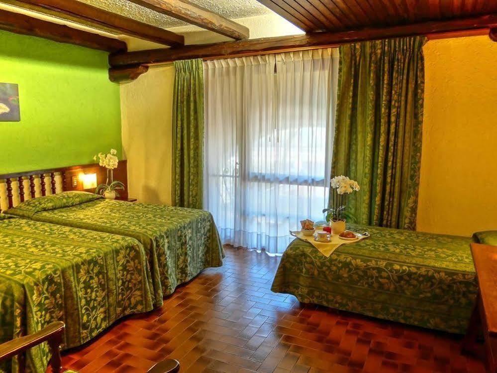 Hotel El Rustego à Rubano Extérieur photo